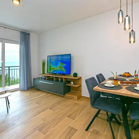 Vidra Apartment *