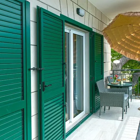 Apartment Vidra *